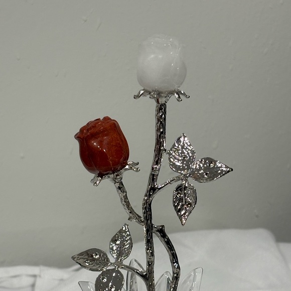 Other - Red Jasper and White Quartz Roses